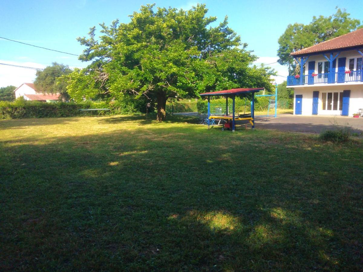 Gites Et Chambres La Colo Du Gave Auterrive Ngoại thất bức ảnh